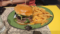 Hamburger du Restaurant italien Doppio Malto Paris à Puteaux - n°12