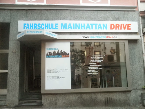 Fahrschule Mainhattan Drive à Frankfurt am Main