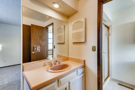 Water Damage Restoration Service «NuBilt Restoration & Construction», reviews and photos, 2134 S Valentia St, Denver, CO 80231, USA