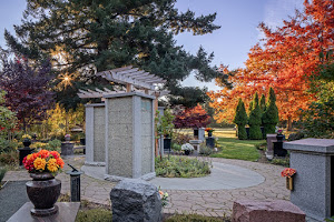 Hatley Memorial Gardens