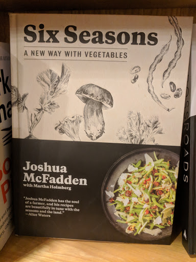 Book Store «Canyon Way Bookstore & Restaurant», reviews and photos, 1216 SW Canyon Way, Newport, OR 97365, USA