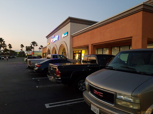 Pet Supply Store «PetSmart», reviews and photos, 2141 N Rose Ave, Oxnard, CA 93036, USA