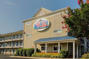 Motel 6 Fayetteville, Nc - Fort Liberty Area image