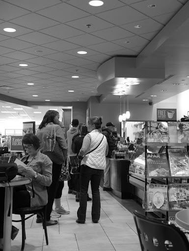 Book Store «Barnes & Noble», reviews and photos, 113 W County Center, Des Peres, MO 63131, USA