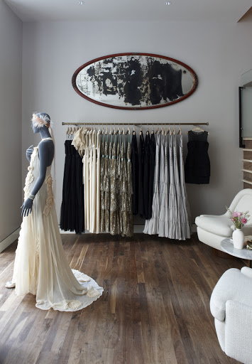Bridal Shop «BHLDN», reviews and photos, 8 E Walton St, Chicago, IL 60611, USA