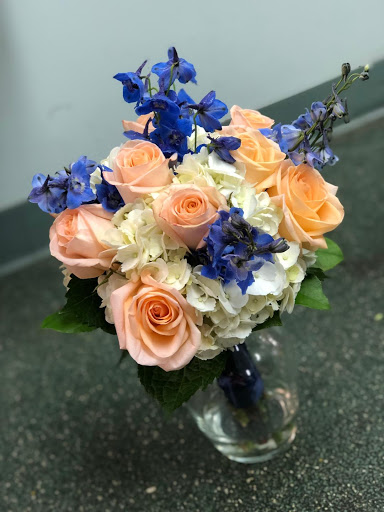 Florist «Country Florist», reviews and photos, 3040 Old Washington Rd, Waldorf, MD 20601, USA