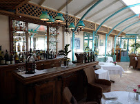 Atmosphère du Restaurant français Le Chiquito à Méry-sur-Oise - n°18