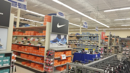 Sporting Goods Store «Academy Sports + Outdoors», reviews and photos, 8843 Veterans Memorial Blvd, Metairie, LA 70003, USA