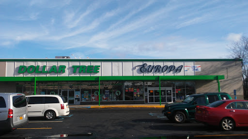 Shopping Mall «Sunrise Plaza Shopping Center», reviews and photos, 656 Wellwood Ave, Lindenhurst, NY 11757, USA