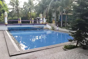Tun L hotel house boat Resorts-Restaurant-Hotel-Mamallapuram image