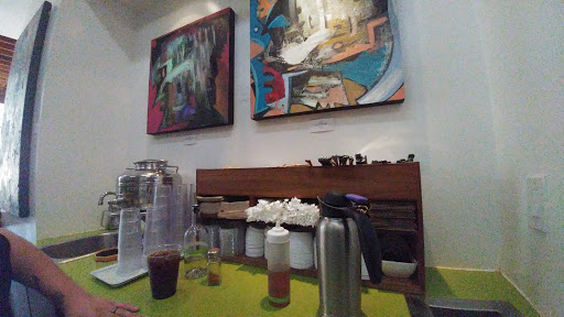 Coffee Shop «Cafe De Leche», reviews and photos, 5000 York Blvd, Los Angeles, CA 90042, USA