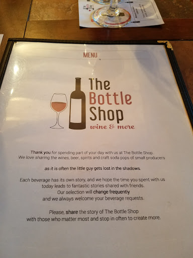 Wine Store «Pop More Corks», reviews and photos, 617 W Main St, Lake Geneva, WI 53147, USA