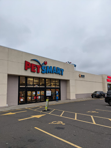 Pet Supply Store «PetSmart», reviews and photos, 288 West Ave, Stamford, CT 06902, USA