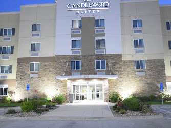 Candlewood Suites Kansas City - Independence, an IHG Hotel