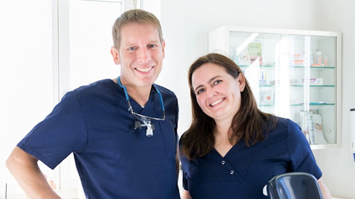 Zahnarztpraxis Dr. Fuchs & Christine Saur