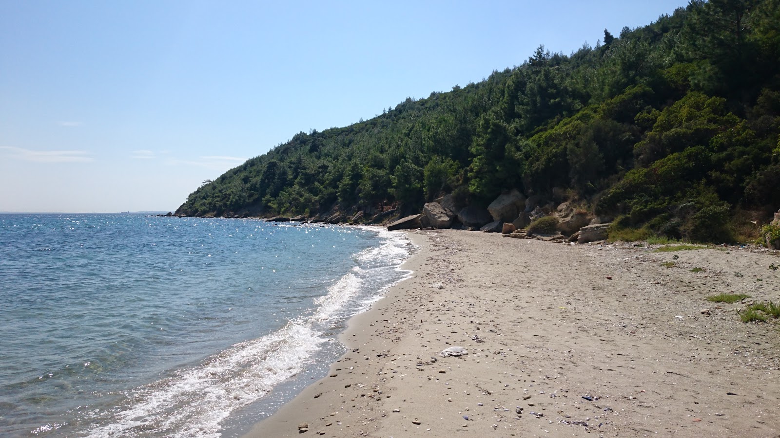 Foto von Alcitepe beach mit türkisfarbenes wasser Oberfläche