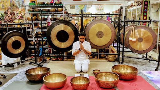 Hong Kong Handmade Singing Bowl Expert