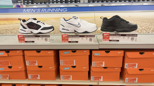 Sporting Goods Store «Academy Sports + Outdoors», reviews and photos, 2010 24th Ave NW, Norman, OK 73069, USA