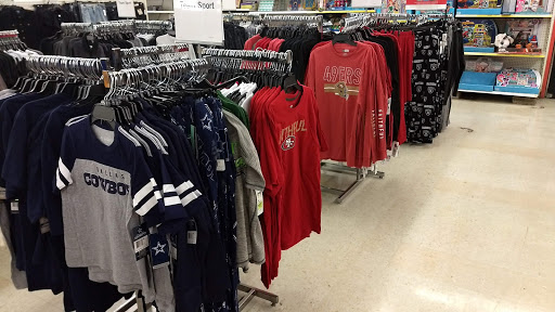 Shopping Mall «The Plaza North», reviews and photos, 259B N McDowell Blvd, Petaluma, CA 94954, USA