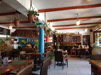 Restaurante Natura - Blvd. Kukulcan km 9.5, Punta Cancun, Zona Hotelera, 77500 Cancún, Q.R., Mexico