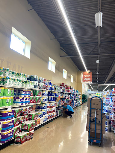 Supermarket «Giant Eagle Supermarket», reviews and photos, 27264 Lorain Rd, North Olmsted, OH 44070, USA