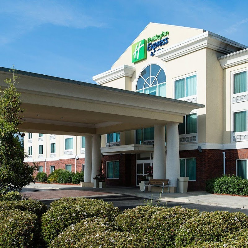 Holiday Inn Express & Suites Walterboro I-95, an IHG Hotel