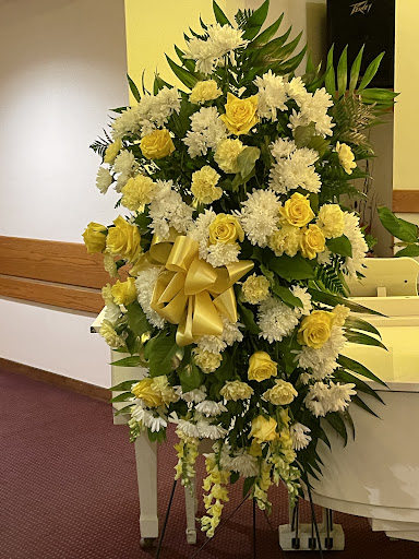 Florist «Roses are Red Flower Boutique», reviews and photos, 9303 S Halsted St, Chicago, IL 60620, USA