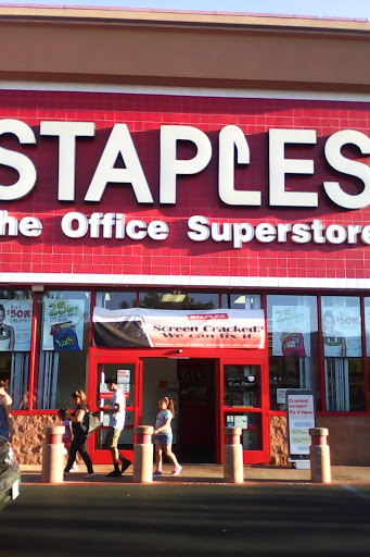 Office Supply Store «Staples», reviews and photos, 3090 Slauson Ave, Huntington Park, CA 90255, USA