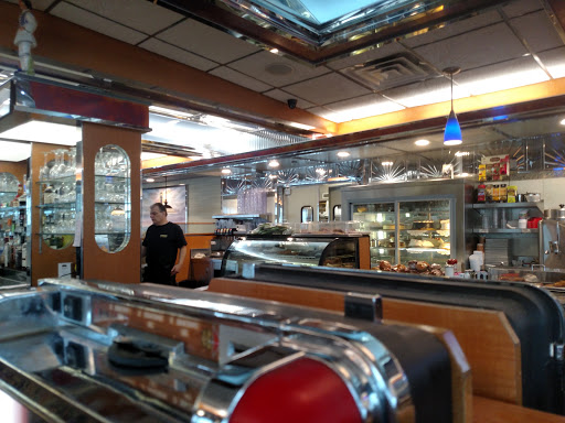 American Restaurant «Forum Diner», reviews and photos, 315 W Main St, Bay Shore, NY 11706, USA