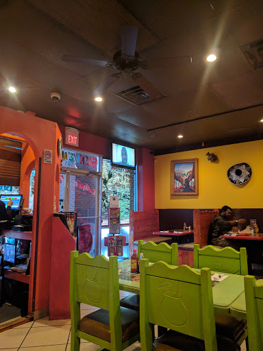 Shopping Mall «Greensboro Village Shopping Center», reviews and photos, 1483 Nashville Pike, Gallatin, TN 37066, USA