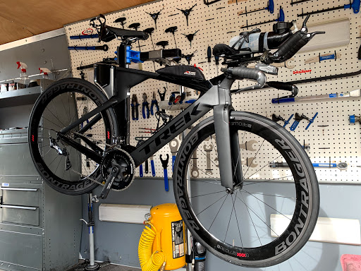 Bicycle Repair Shop «Thrill Bikes», reviews and photos, 4206 W Electra Ln, Glendale, AZ 85310, USA