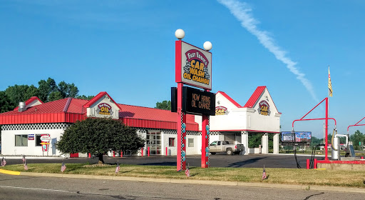 Fast Eddie's Car Wash and Oil Change en Haslett