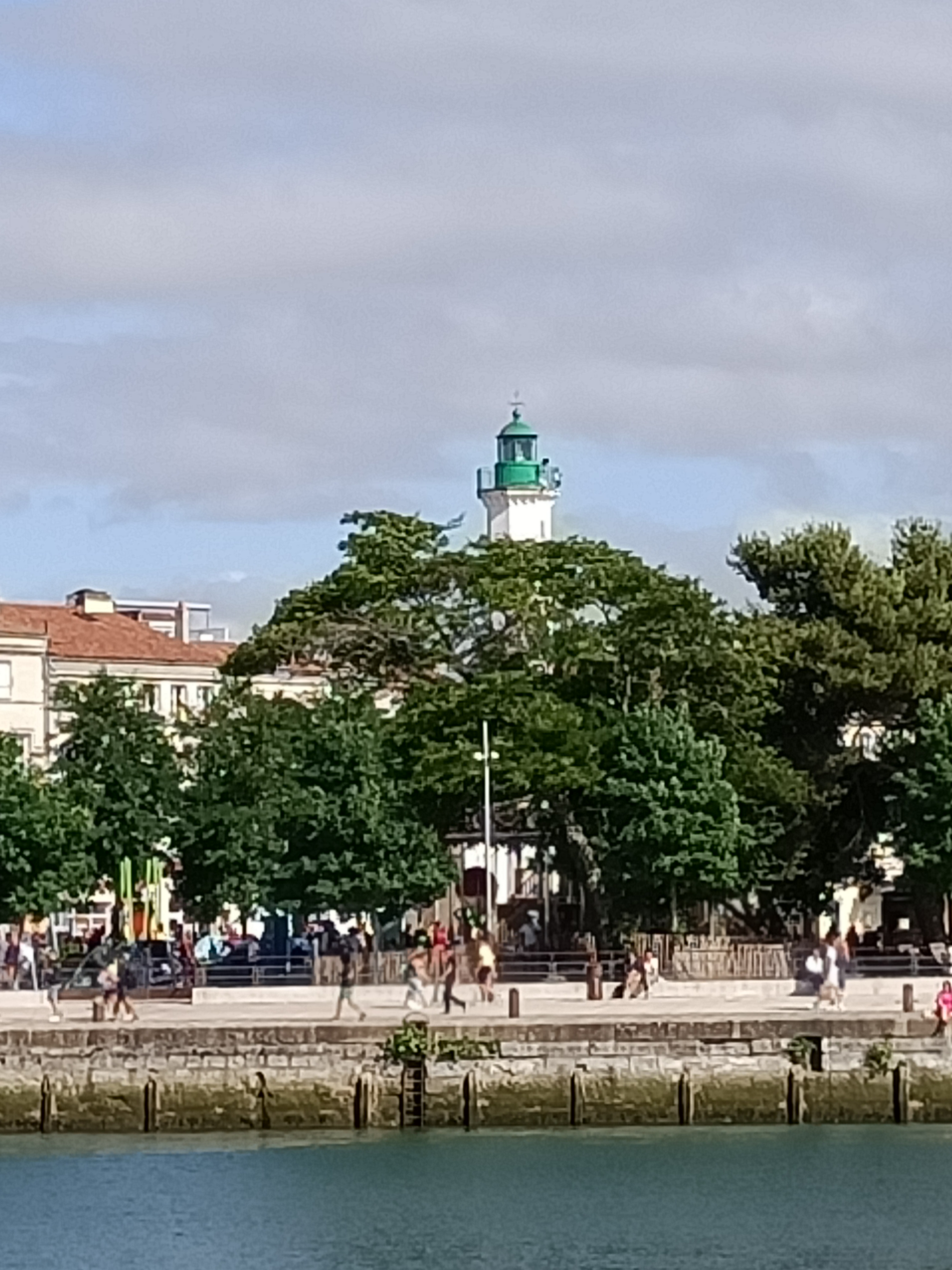 Photo n° 4 de l'avis de Giron.- fait le 25/07/2022 à 22:21