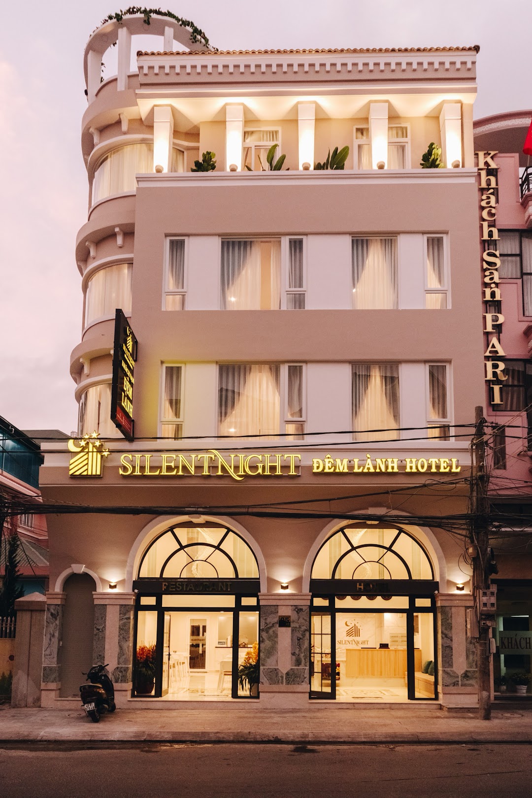 Silent Night Đêm Lành Hotel
