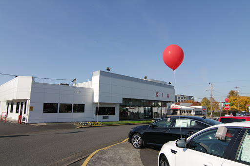 Kia Dealer «Beaverton Kia», reviews and photos, 12520 SW Canyon Rd, Beaverton, OR 97005, USA