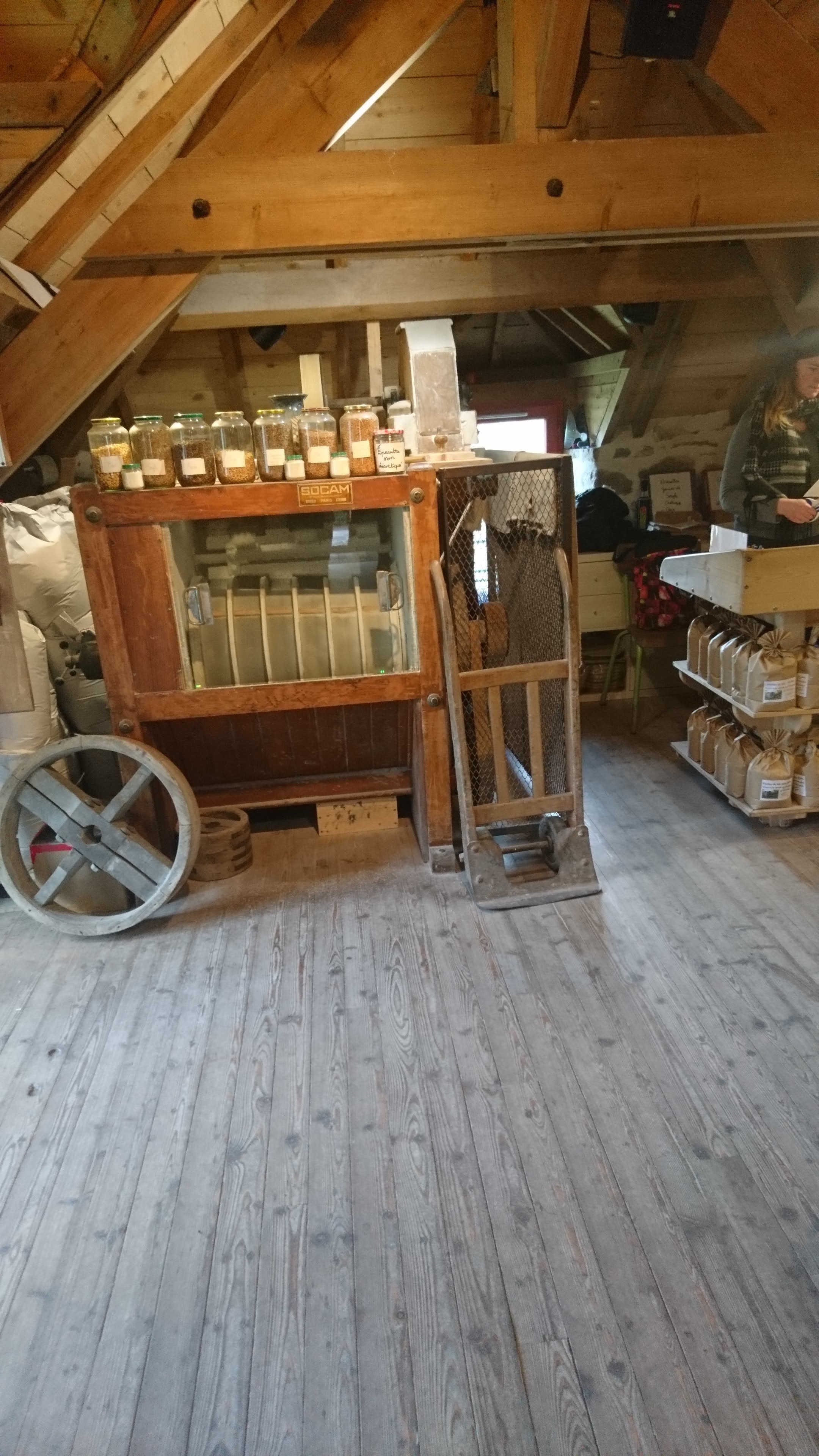 Photo n° 12 de l'avis de Emilie.e fait le 22/03/2018 à 19:59