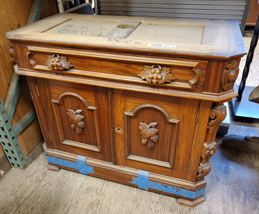 Architectural Salvage Store «Earthwise Architectural Salvage», reviews and photos, 628 E 60th St, Tacoma, WA 98404, USA