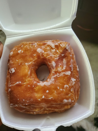 Donut Shop «Dandee Donuts Factory», reviews and photos, 102 N 28th Ave, Hollywood, FL 33020, USA