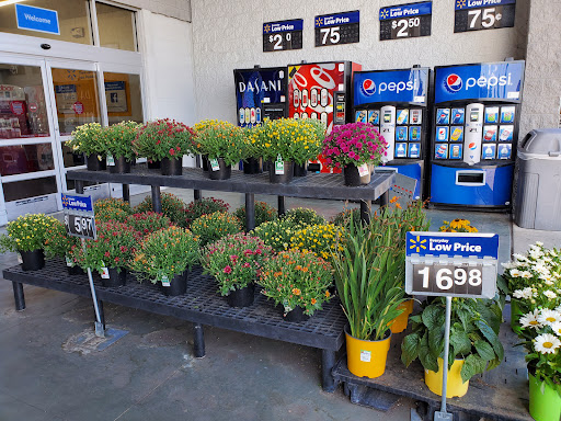 Department Store «Walmart Supercenter», reviews and photos, 21200 Olhava Way NW, Poulsbo, WA 98370, USA