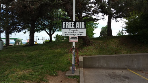 Auto Repair Shop «Little Bros. Shell, Inc.», reviews and photos, 141 Franklin Rd, Brentwood, TN 37027, USA