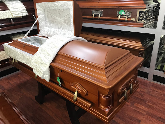 Servicios Funerarios (cremaciones) IESS, ISSFA - Cayambe