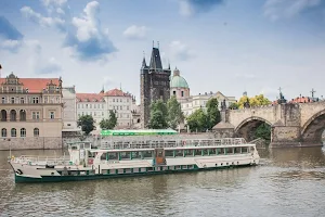 steamers Prague image