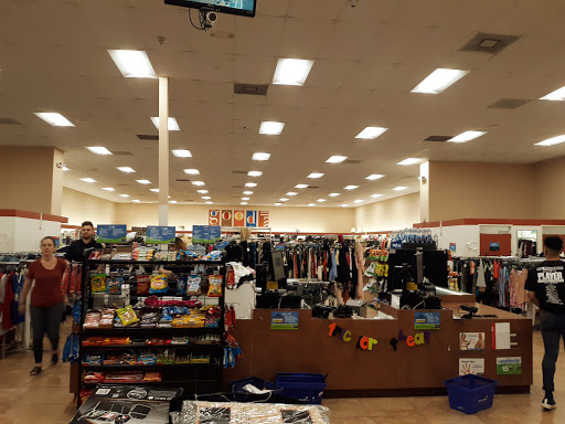 Thrift Store «Goodwill», reviews and photos, 10170 Reseda Blvd, Northridge, CA 91326, USA