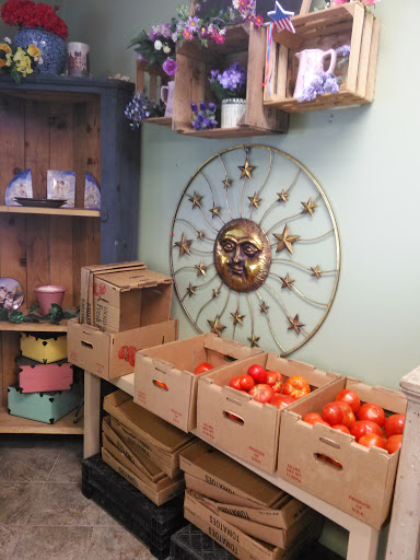 Garden Center «Chestnut Hill Flower & Garden», reviews and photos, 7639 Germantown Ave, Philadelphia, PA 19118, USA