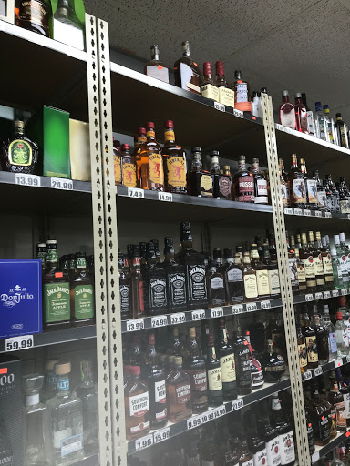 Liquor Store «Joy Party Mart», reviews and photos, 24531 Henry B Joy Blvd, Harrison Charter Township, MI 48045, USA