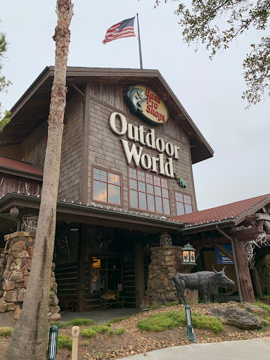 Sporting Goods Store «Bass Pro Shops», reviews and photos, 1000 Basspro Dr, Houston, TX 77047, USA