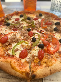 Plats et boissons du Pizzeria Le Rendez-Vous - restaurant-pizza au feu de bois à Saint-Ouen-l'Aumône - n°2
