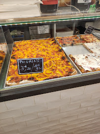 Plats et boissons du Pizzeria Casa Roma Pizza al taglio à Cassis - n°5