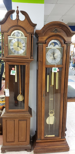 Used Furniture Store «Habitat for Humanity in Monmouth County ReStore», reviews and photos, 45 South St, Freehold, NJ 07728, USA