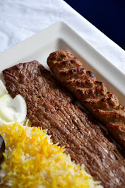 Kebab du Restaurant de spécialités perses Guylas | Cuisine traditionnelle persane iranienne à Paris - n°1